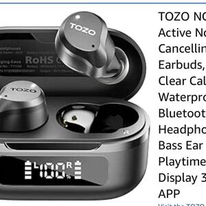 NEW ! Gift idea 🌲♥️🌲TOZO Black Wireless Earbuds with Charging Case